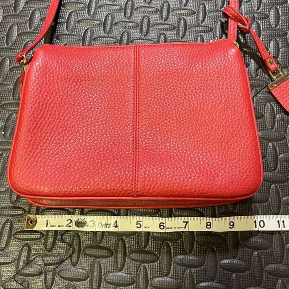 DKNY Crossbody Bag Handbag Genuine Leather Zipped Red Classic Statement - Picture 7 of 11